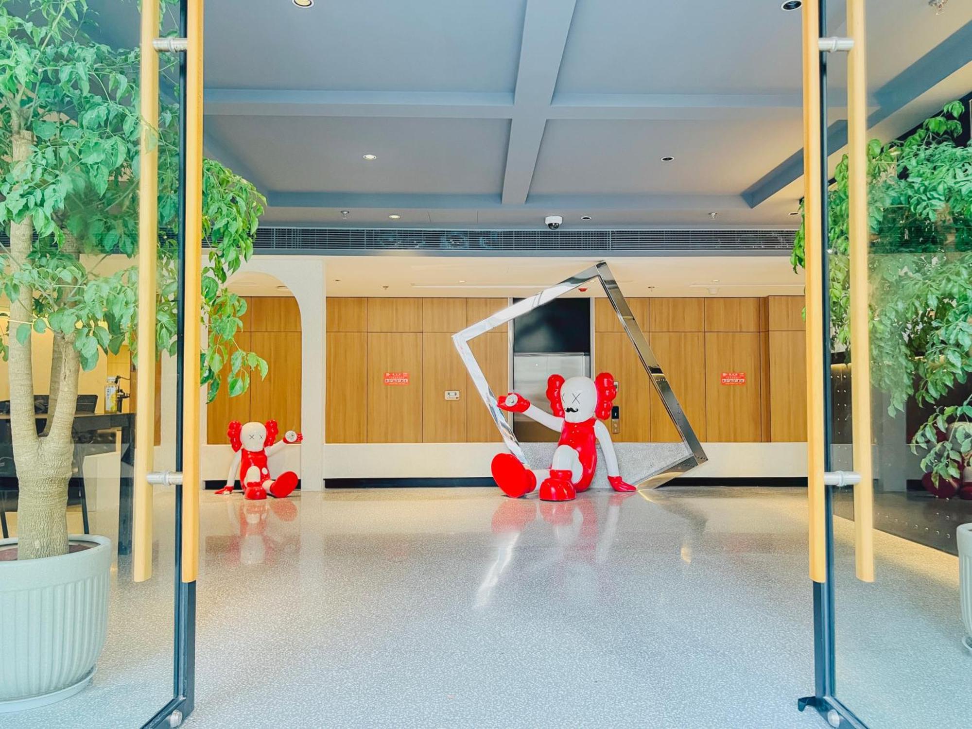 Dayin Garden Hotel -Near People'S Square & Nanjing Road-Large Social Area -Bar -Cafe -Gym -Free Laundry Luggage Storage -24H Front Desk-English Service Shanghai Buitenkant foto
